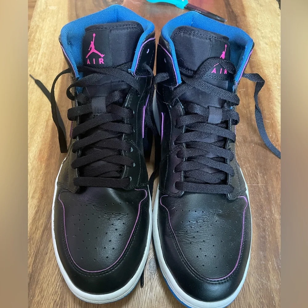 Air Jordan 1 Mid Radio Raheem Shoes